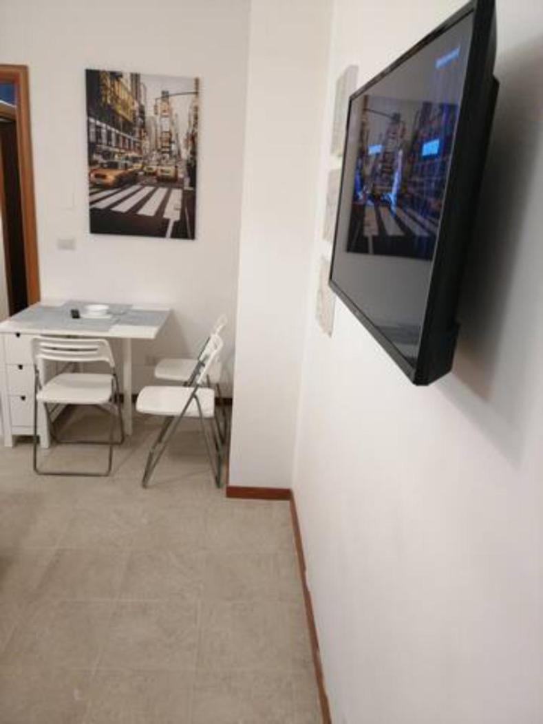 Apartamento Trilocale Zona Loreto Mm1 - Viale Monza 10 Milán Exterior foto